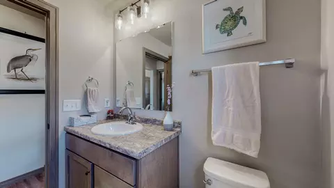 Bath - 2239 E Honeygold Ct, Appleton, WI 54913 photo 3 of 4