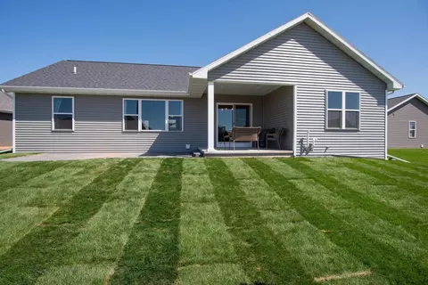 Exterior - 2239 E Honeygold Ct, Appleton, WI 54913 photo 10 of 18