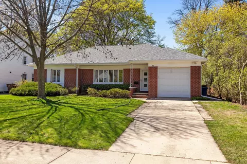 313 Lopas St, Menasha, WI 54952