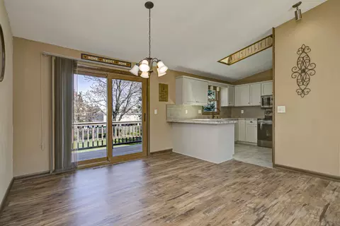 1016 W Weiland Ave, Appleton, WI 54914 photo 12