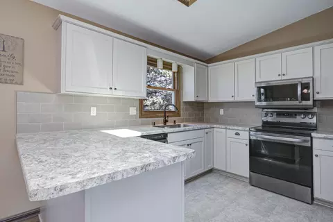 1016 W Weiland Ave, Appleton, WI 54914 photo 15