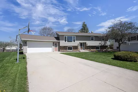 1016 W Weiland Ave, Appleton, WI 54914