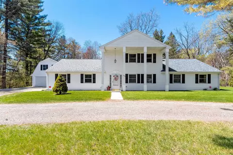 2289 Northwood Rd, Green Bay, WI 54313