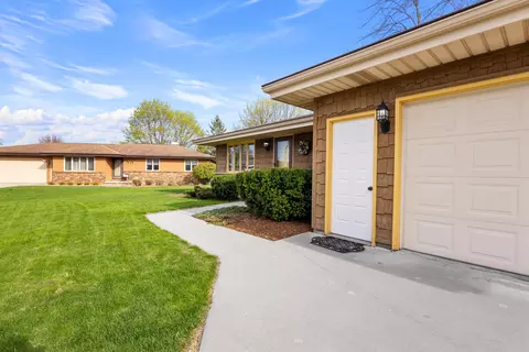 9 Eastfield Ct, Appleton, WI 54915 photo 60