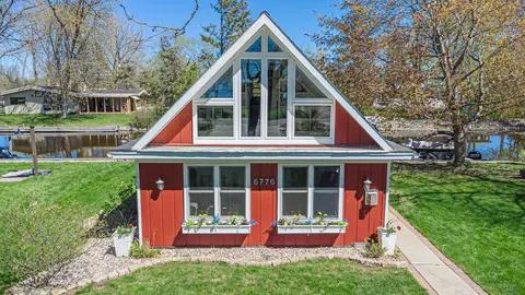 6776 Sunset Trl, Winneconne, WI 54986