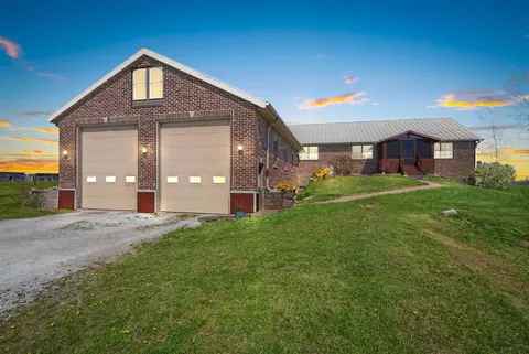5353 Tower Rd, De Pere, WI 54115