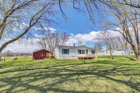 7712 County Rd Y, Oconto, WI 54153