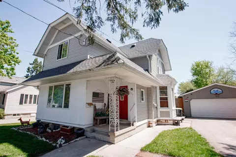 209 N Mill St, Waupun, WI 53963