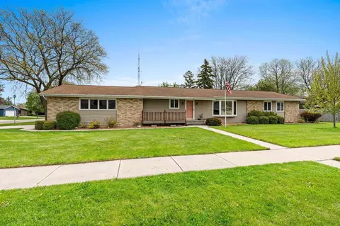 95 S Pioneer Pkwy, Fond Du Lac, WI 54935
