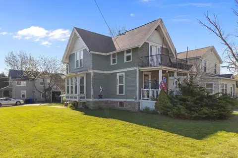 802 S Memorial Dr, Appleton, WI 54911