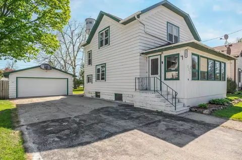 503 E Main St, Winneconne, WI 54986