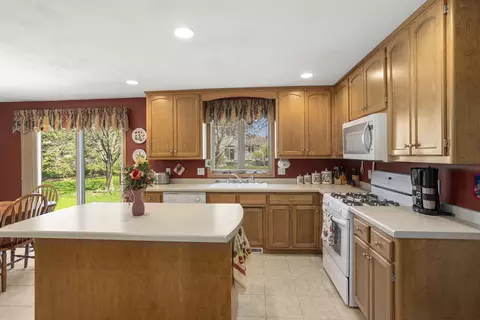 3116 E Sandpiper Ln, Appleton, WI 54913 photo 4