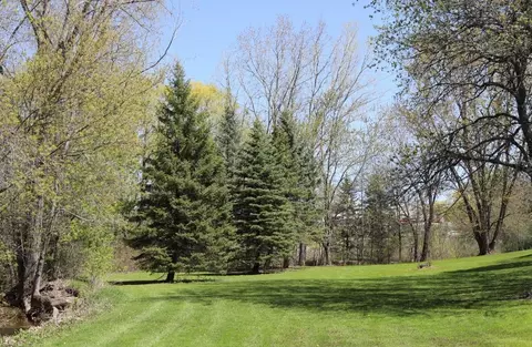 n422 Dons Drive, Appleton, WI 54915 photo 2