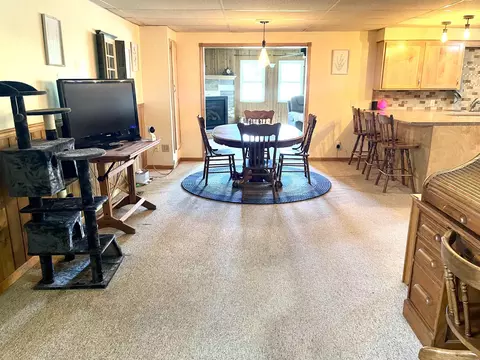 n422 Dons Drive, Appleton, WI 54915 photo 12