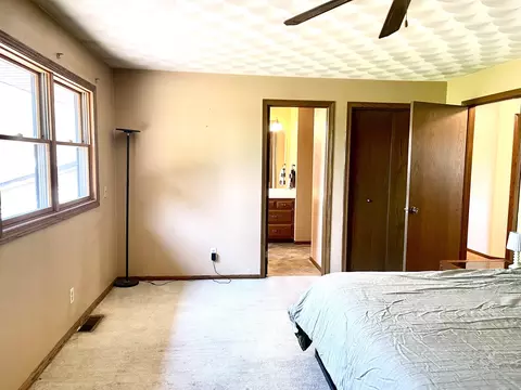 n422 Dons Drive, Appleton, WI 54915 photo 19