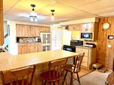 n422 Dons Drive, Appleton, WI 54915 photo 9