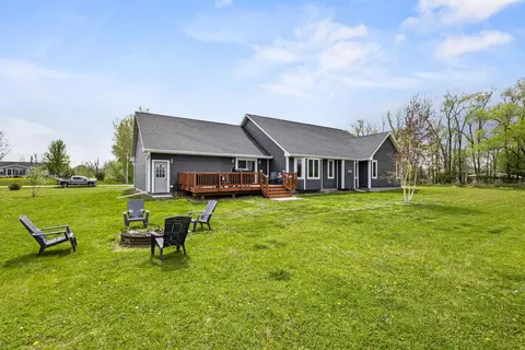 Exterior - 5580 Springbrook Rd, Omro, WI 54963 photo 3 of 17