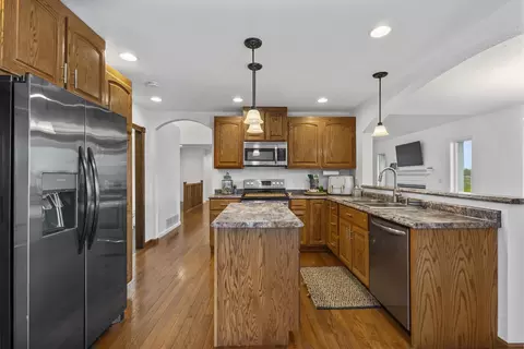 Kitchen - 5580 Springbrook Rd, Omro, WI 54963 photo 4 of 5