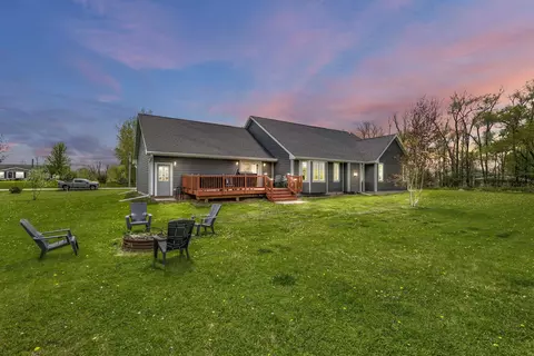 Exterior - 5580 Springbrook Rd, Omro, WI 54963 photo 13 of 17