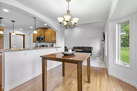 Dining - 5580 Springbrook Rd, Omro, WI 54963 photo 1 of 5