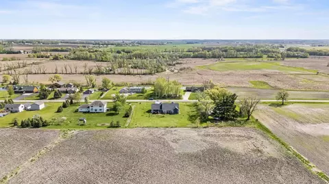 View/Area - 5580 Springbrook Rd, Omro, WI 54963 photo 6 of 7