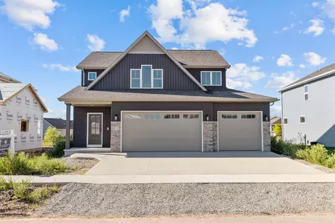 3717 E Gladiolus Pl, Appleton, WI 54913
