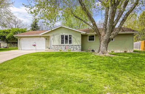 1508 E Moon Beam Trl, Appleton, WI 54915