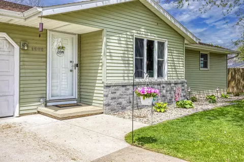 1508 E Moon Beam Trl, Appleton, WI 54915 photo 4