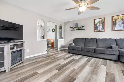 1508 E Moon Beam Trl, Appleton, WI 54915 photo 6