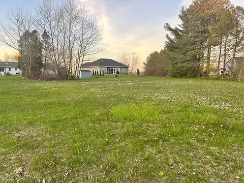 308 Summit St, Algoma, WI 54201