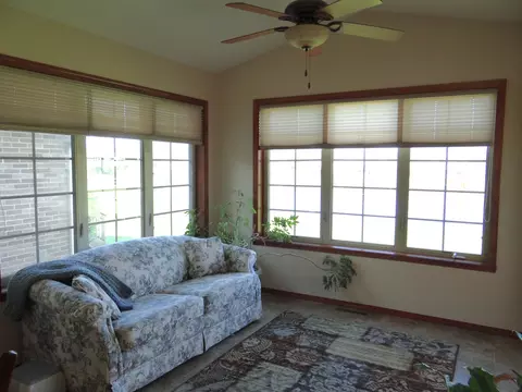 Other - 2312 E Plank Cir #D, Appleton, WI 54915 photo 3 of 10