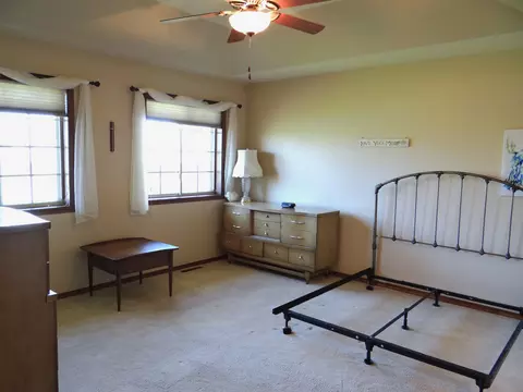 Bedroom - 2312 E Plank Cir #D, Appleton, WI 54915 photo 1 of 5