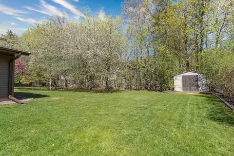 68 Solar Cir, Appleton, WI 54915 photo 23