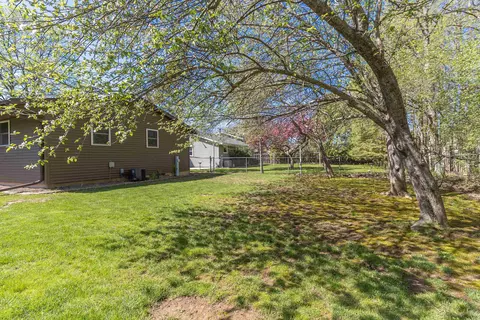 68 Solar Cir, Appleton, WI 54915 photo 26