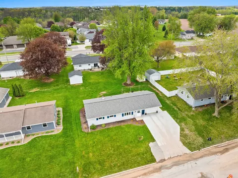 View/Area - 1049 Debra St, Wrightstown, WI 54180 photo 4 of 6