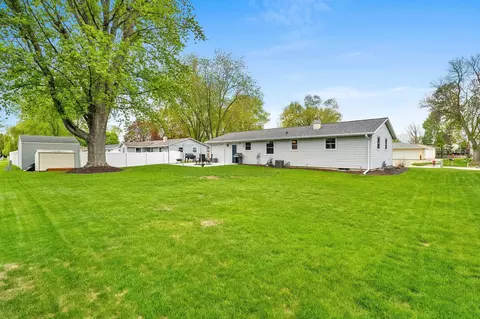 Exterior - 1049 Debra St, Wrightstown, WI 54180 photo 11 of 11