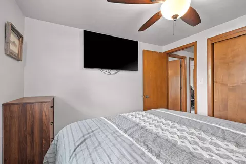 Bedroom - 1049 Debra St, Wrightstown, WI 54180 photo 2 of 5