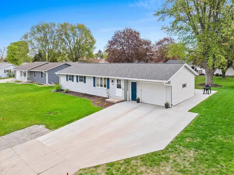 View/Area - 1049 Debra St, Wrightstown, WI 54180 photo 6 of 6