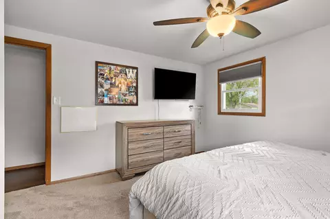 Bedroom - 1049 Debra St, Wrightstown, WI 54180 photo 4 of 5