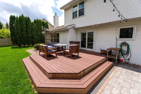 Exterior - 3530 N Meadowsweet Ln, Appleton, WI 54911 photo 4 of 9