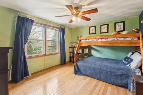 Bedroom - 3530 N Meadowsweet Ln, Appleton, WI 54911 photo 4 of 6