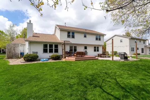 Exterior - 3530 N Meadowsweet Ln, Appleton, WI 54911 photo 8 of 9