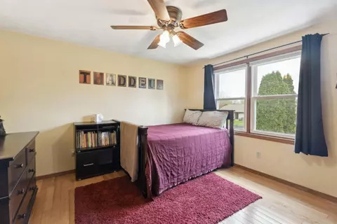 Bedroom - 3530 N Meadowsweet Ln, Appleton, WI 54911 photo 5 of 6