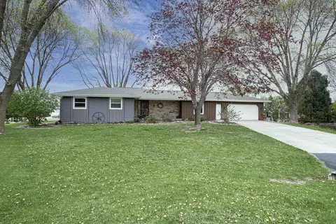 n7817 Palisades Circle, Sherwood, WI 54169