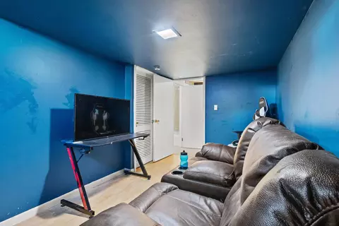 Other - 630 E Parkway Blvd, Appleton, WI 54911 photo 5 of 7