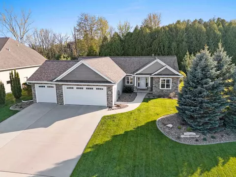 2835 Moose Creek Trl, Green Bay, WI 54313