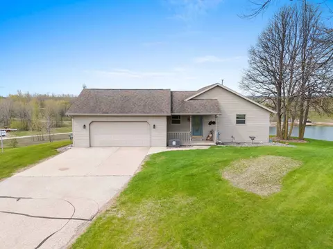 n3351 County Road B, Kewaunee, WI 54216