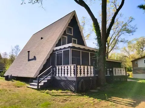 N6658 E Chic A Watha Circle, Shawano, WI 54166