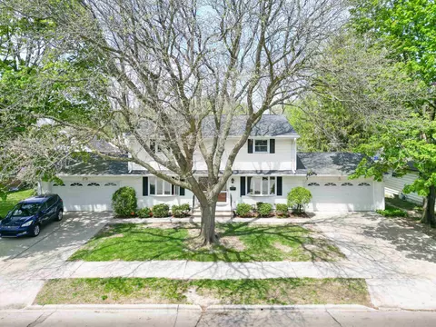 1812 12th Ave, Green Bay, WI 54304