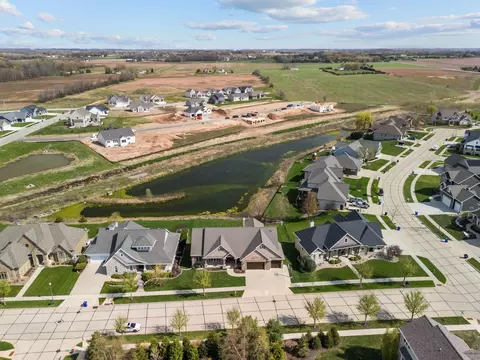 View/Area - 310 E Bluewater Way, Appleton, WI 54913 photo 5 of 7
